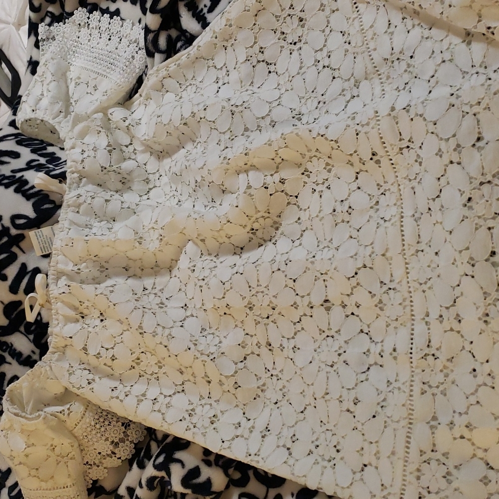 NWT - Solitaire Swim Lace Cover Up